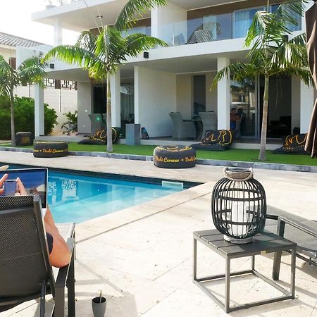 Goudhaen Luxury Private Apartments Jan Thiel Beach Екстериор снимка