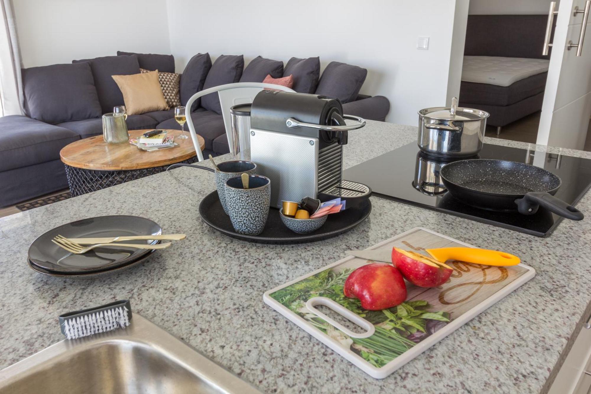 Goudhaen Luxury Private Apartments Jan Thiel Beach Екстериор снимка