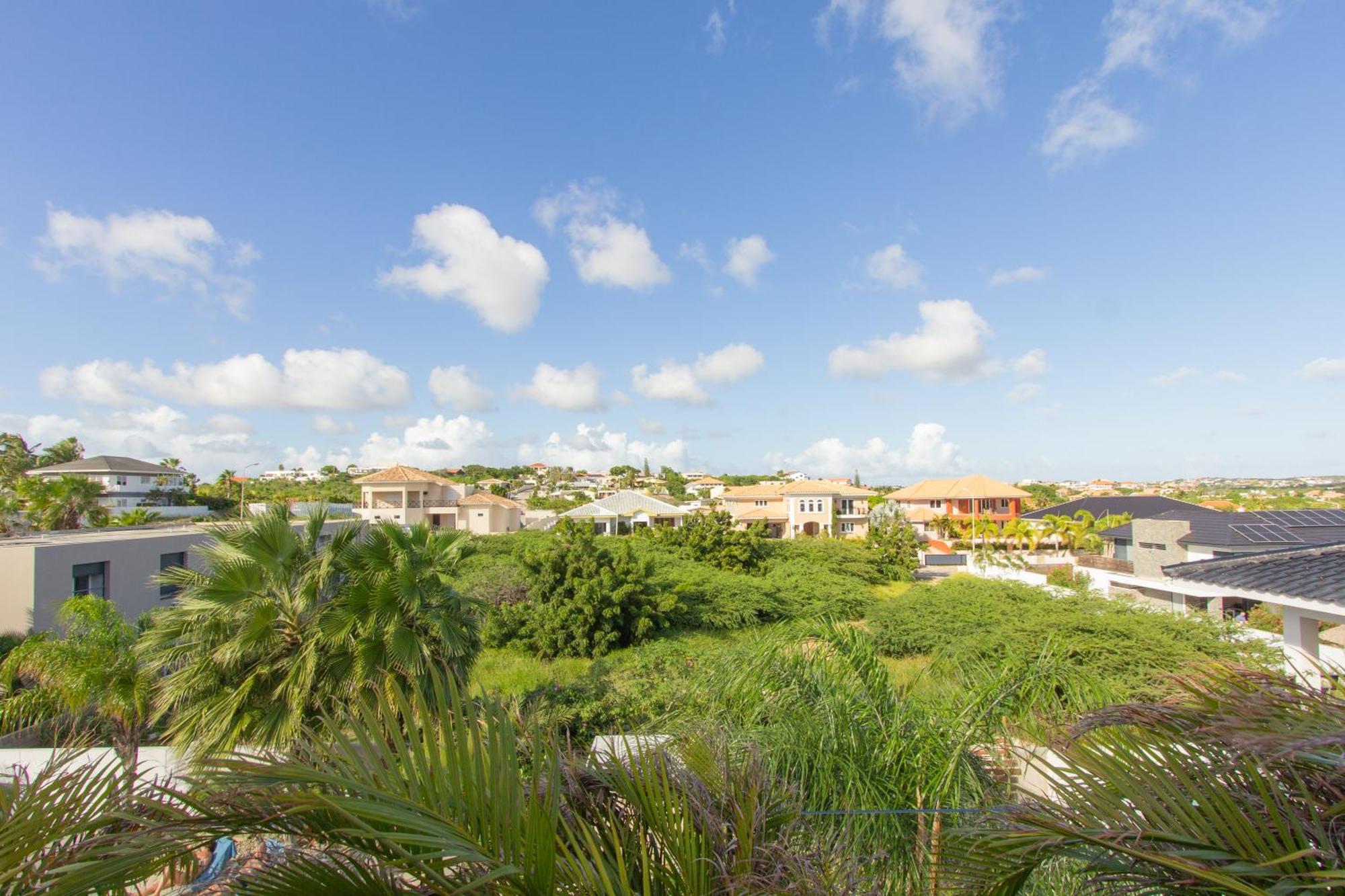 Goudhaen Luxury Private Apartments Jan Thiel Beach Екстериор снимка
